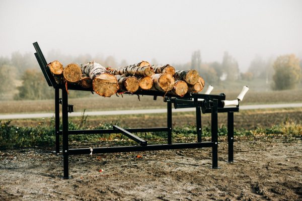 log-deck-with-logs-004 Palax Firewood Processor - Palax Log Deck