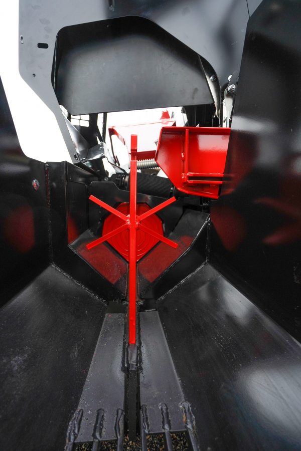 palax-c900.2-firewood-processor-18 Palax Firewood Processor - C900.2