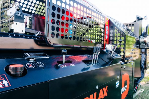 palax-d460-firewood-processor-safety-net-001 Palax Firewood Processor - D460