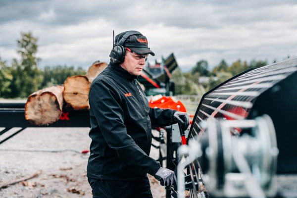 palax-firewood-processor-d410-011 Palax Firewood Processor - D410