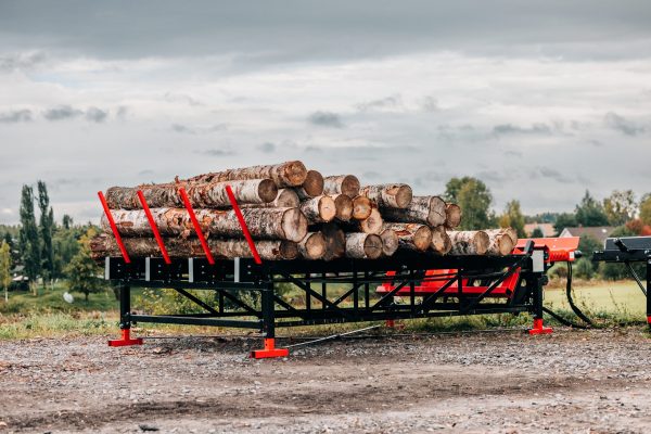 palax-mega-log-table-001 (1) Palax Firewood Processor - Palax Mega Deck