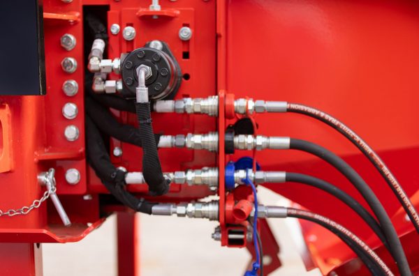 x-firewood-factory-hydraulic-connectors Palax Firewood Processor - Firewood Factory